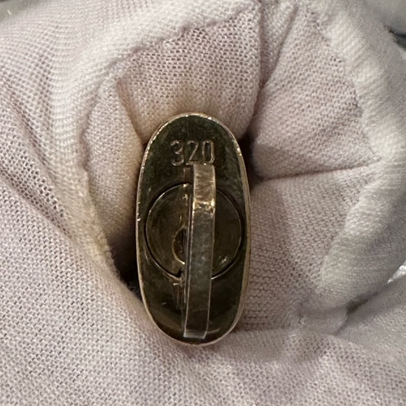 Louis Vuitton Lock and Key #320 - Picture 6 of 6